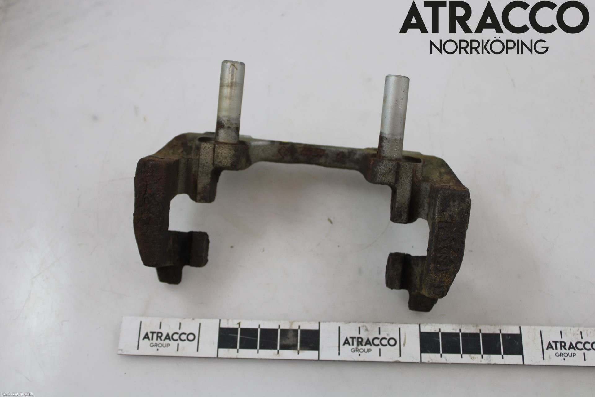 Volvo V70 05-08 Bromsokshållare