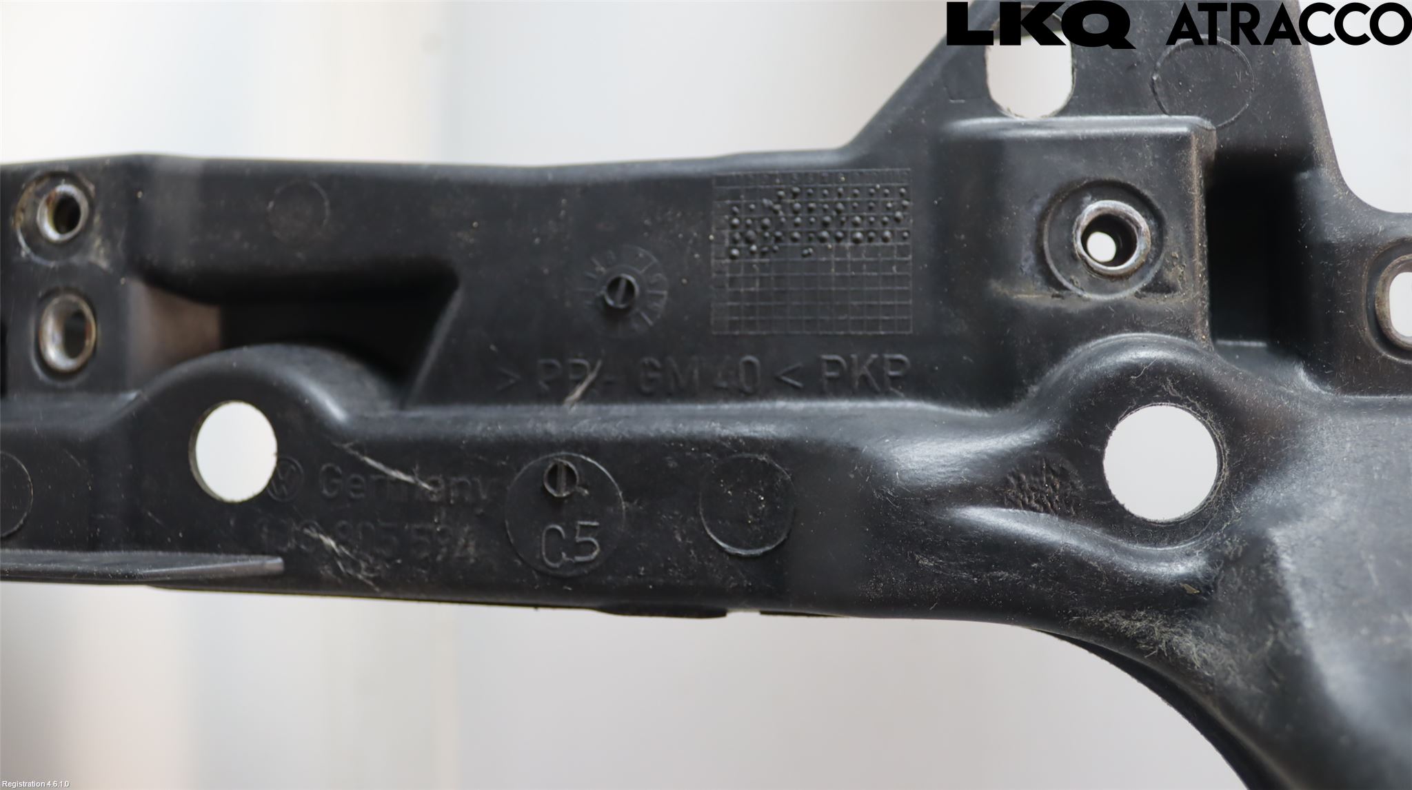 Volkswagen VW GOLF IV 98-06 Frontplåt