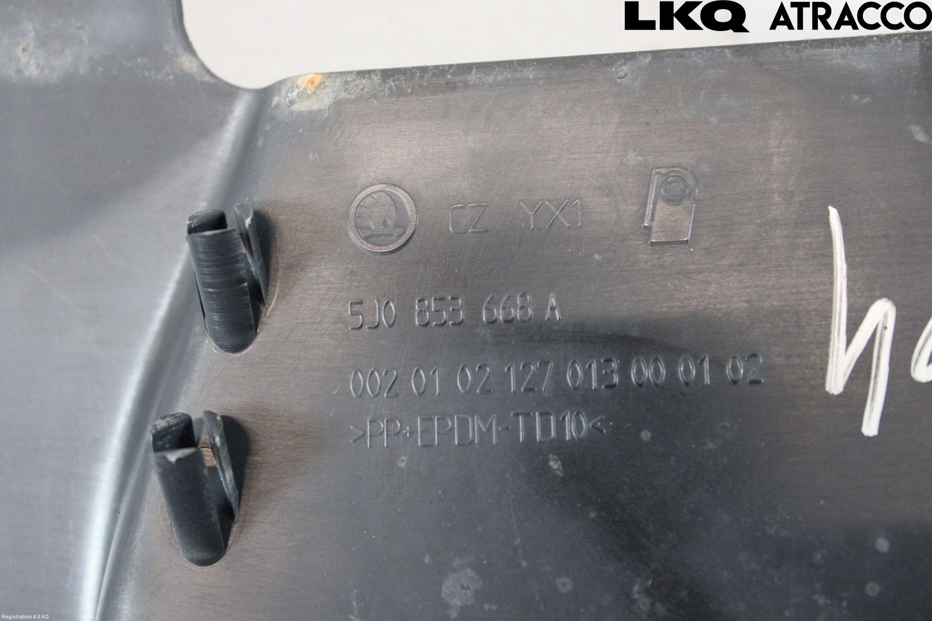 Skoda FABIA 07-14 Grill Komp