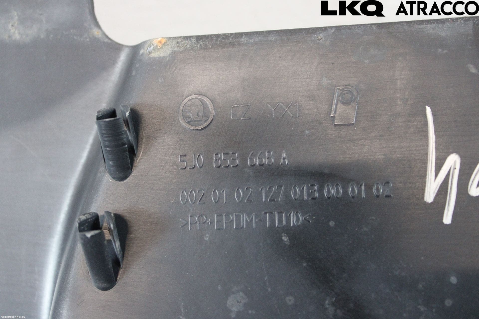 Skoda FABIA 07-14 Grill Komp