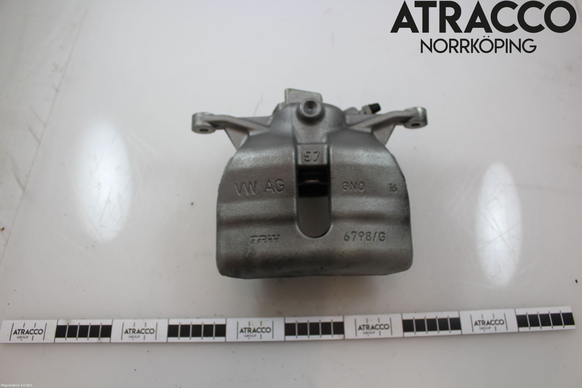 Audi A3/S3 8Y 21- Bromsok Fram Vänster