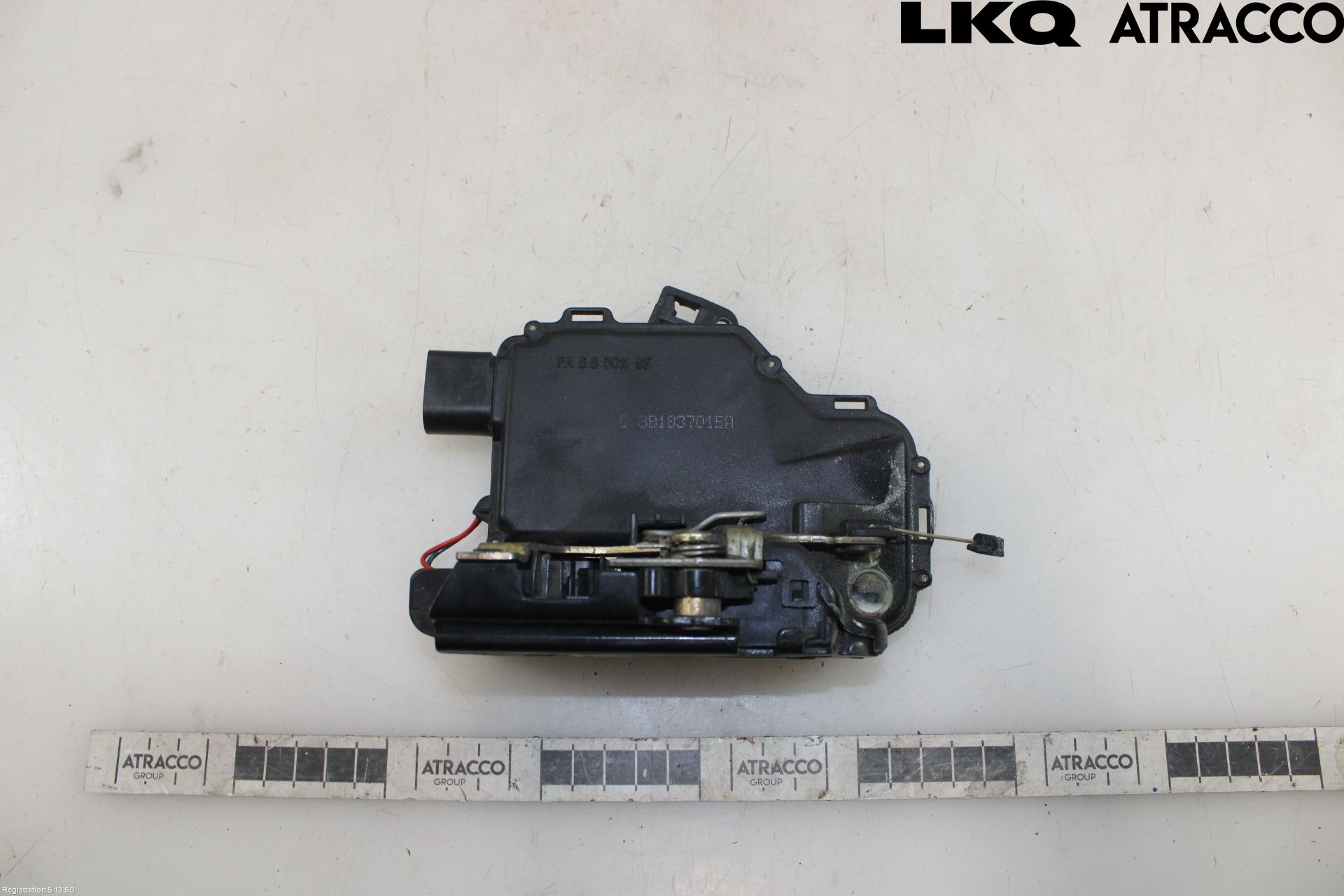 Volkswagen VW BEETLE 98-10 Låskista-Dörrlås