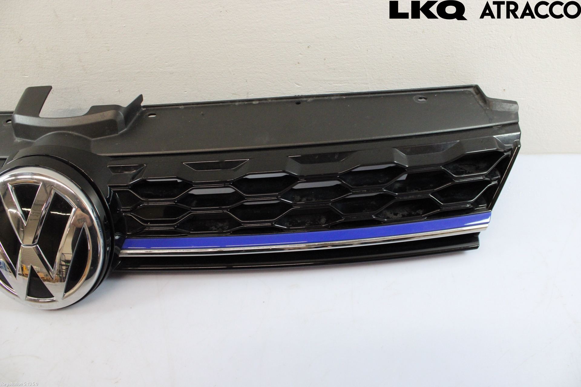 Volkswagen VW GOLF / E-GOLF VII 13-20 Grill Komp