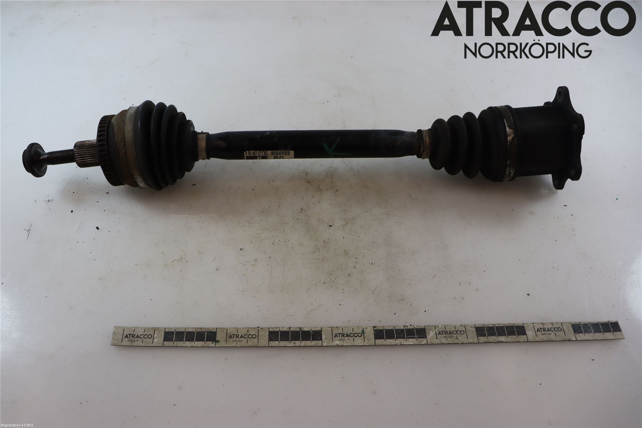 Audi A4/S4 05-07 Drivaxel Fram Höger