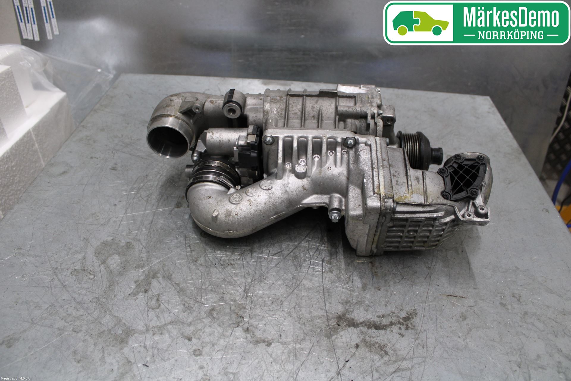 Mercedes-Benz MB C (203) 00-07 Kompressor Remdriven