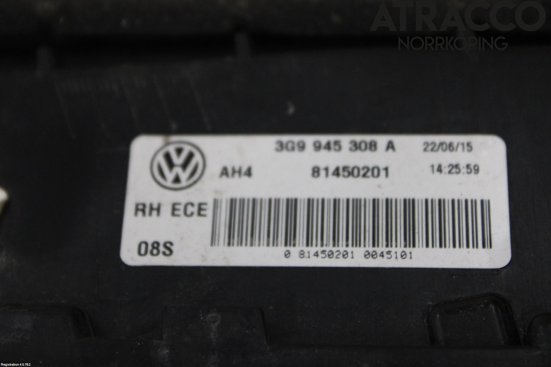 Volkswagen VW PASSAT 15-19 Bakljus Lucka Hö