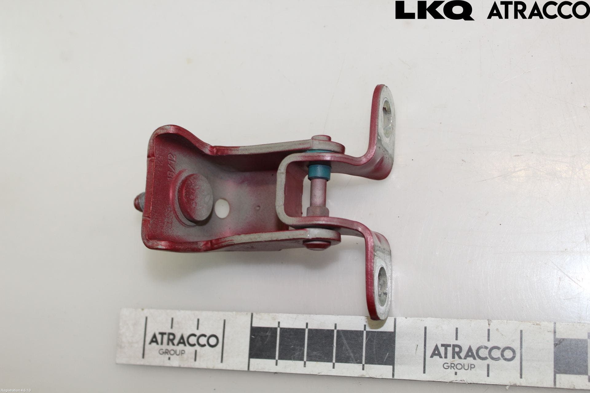 Citroen C3 10-17 Bakluckegångjärn Vä