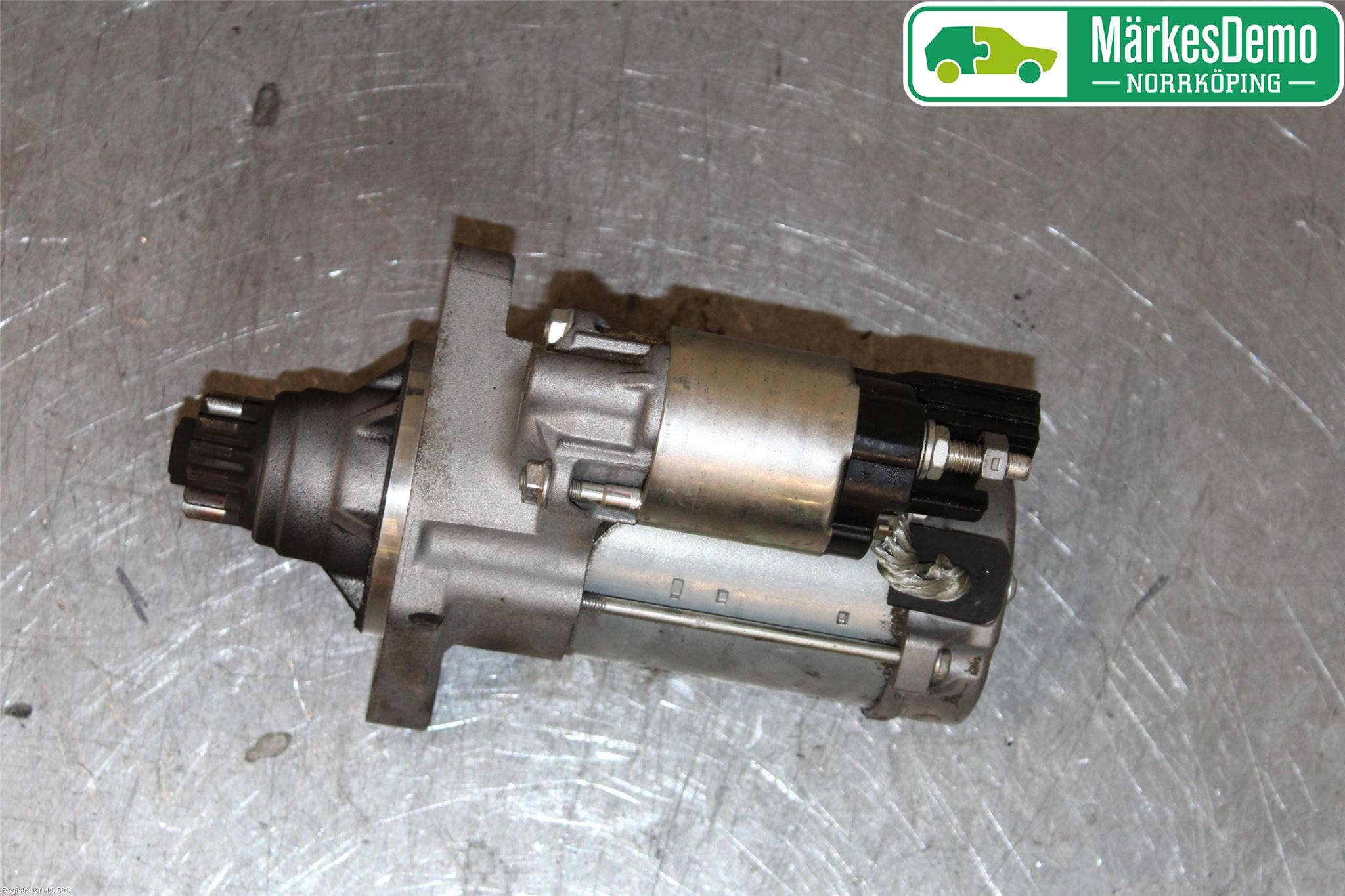 Volkswagen VW CADDY 11-15 Startmotor