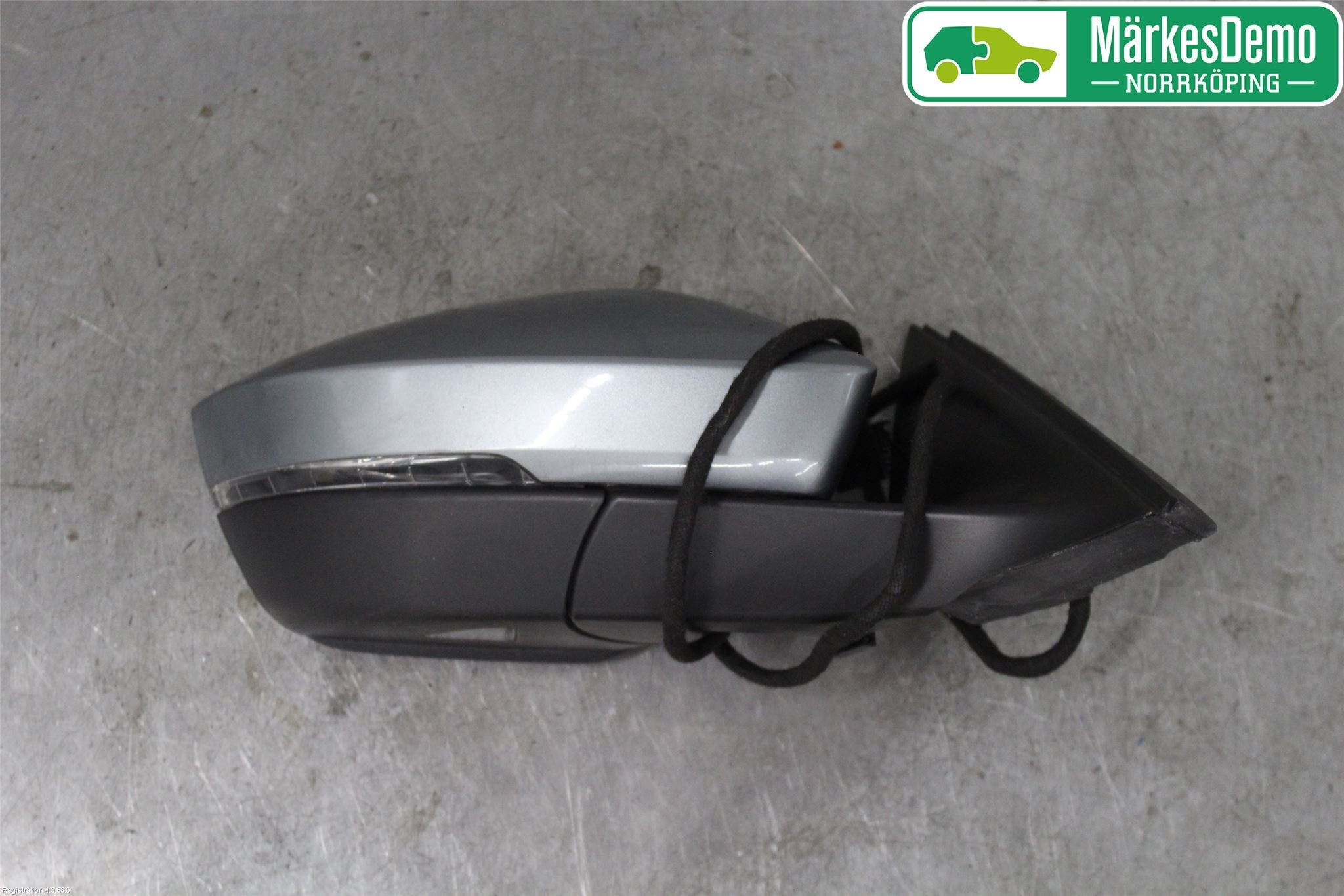 Skoda SUPERB 16-24 Spegel Yttre El Hö