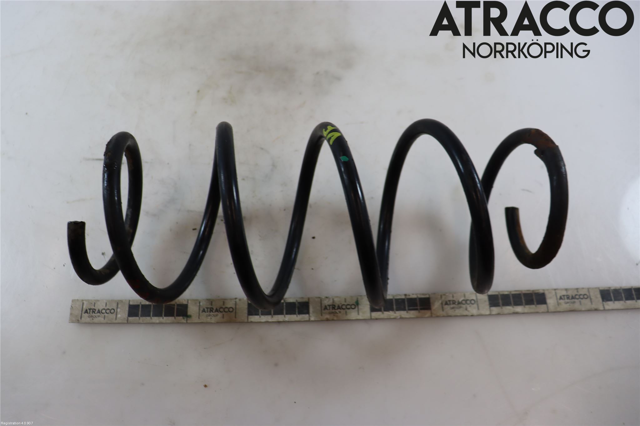 Skoda FABIA 07-14 Fjäder Fram