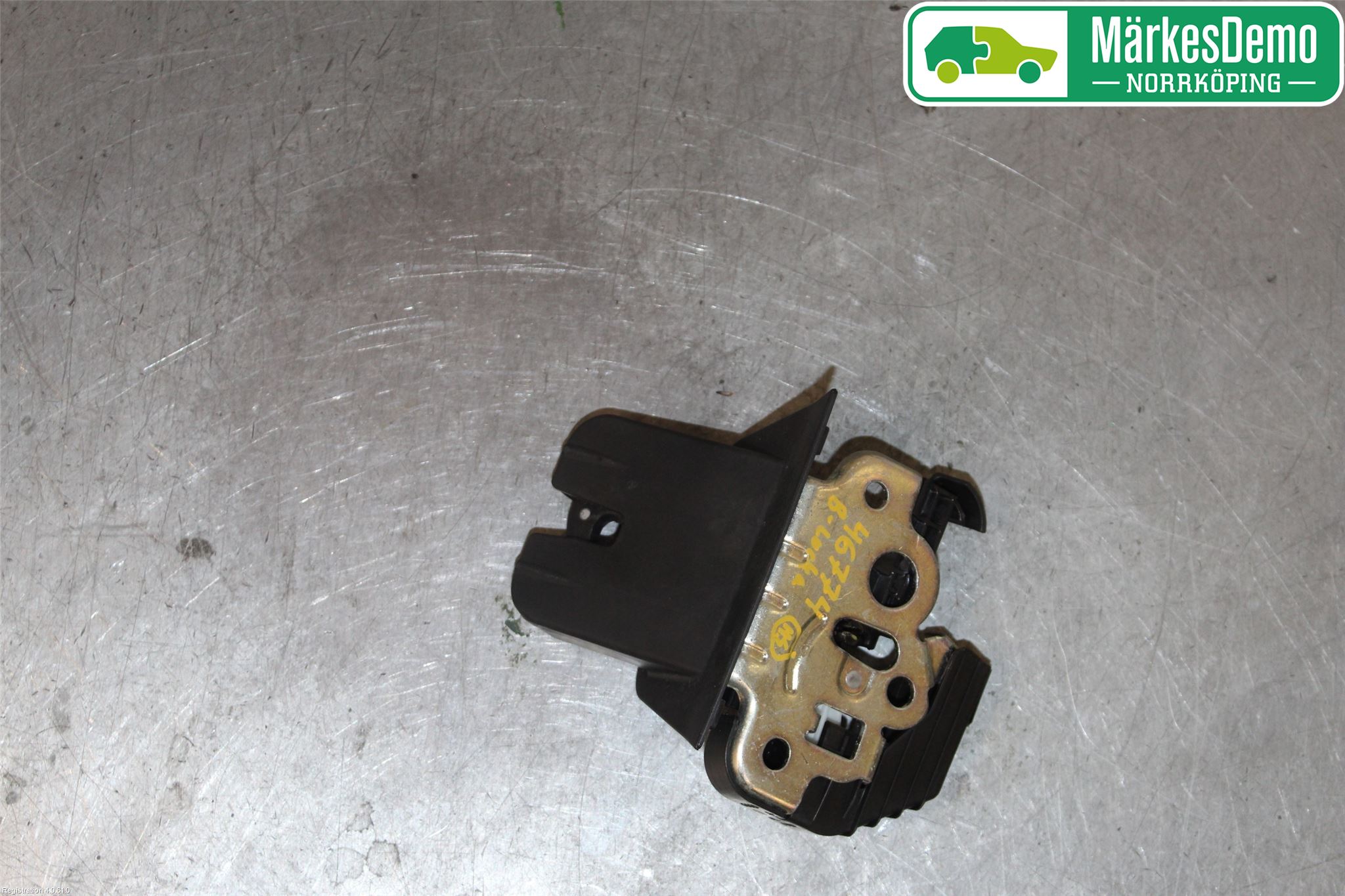 Audi A4 12-15 Låskista Baklucka