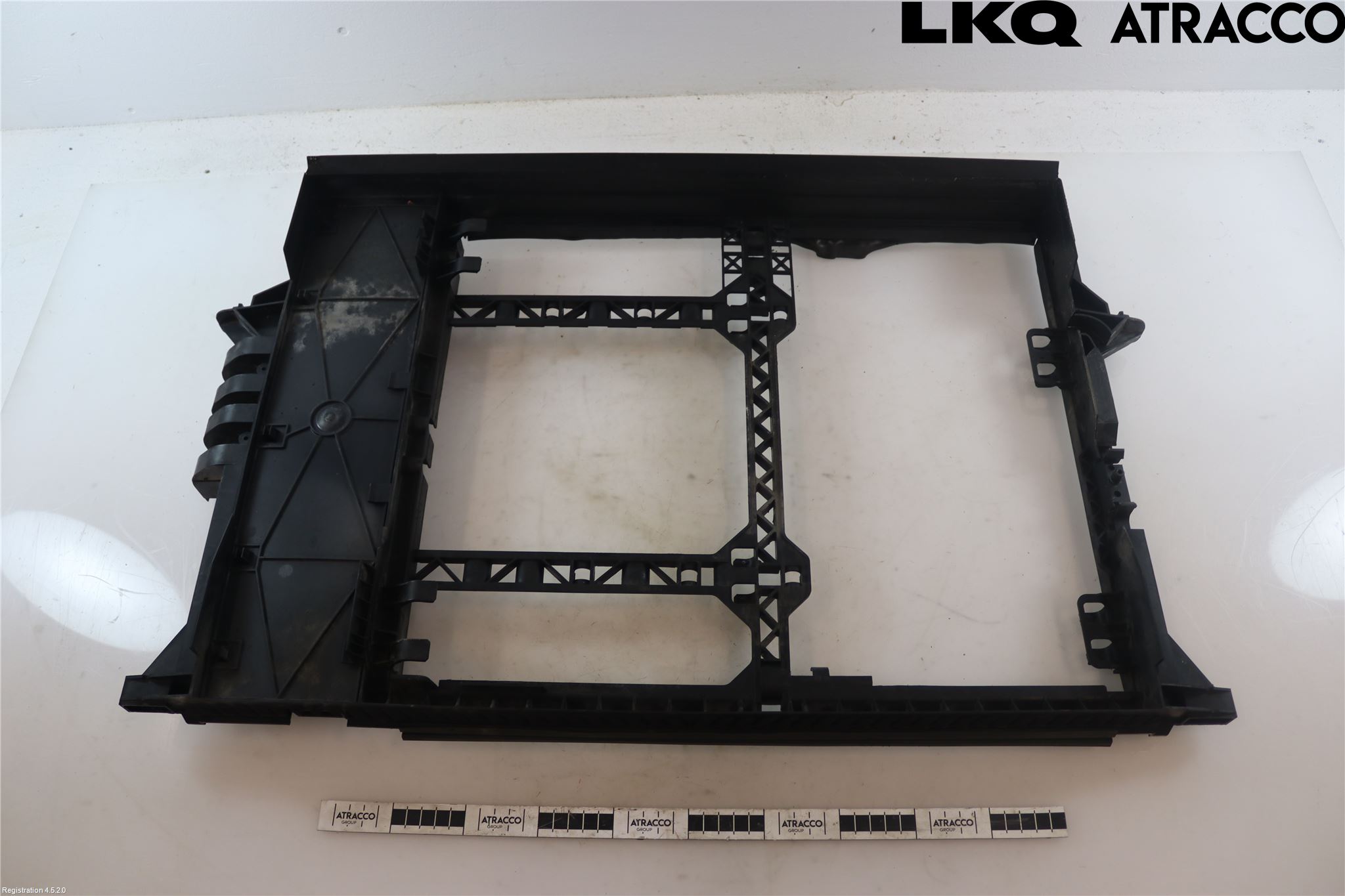 BMW 5 E39 95-04 Kylarfäste-Ram-Balk