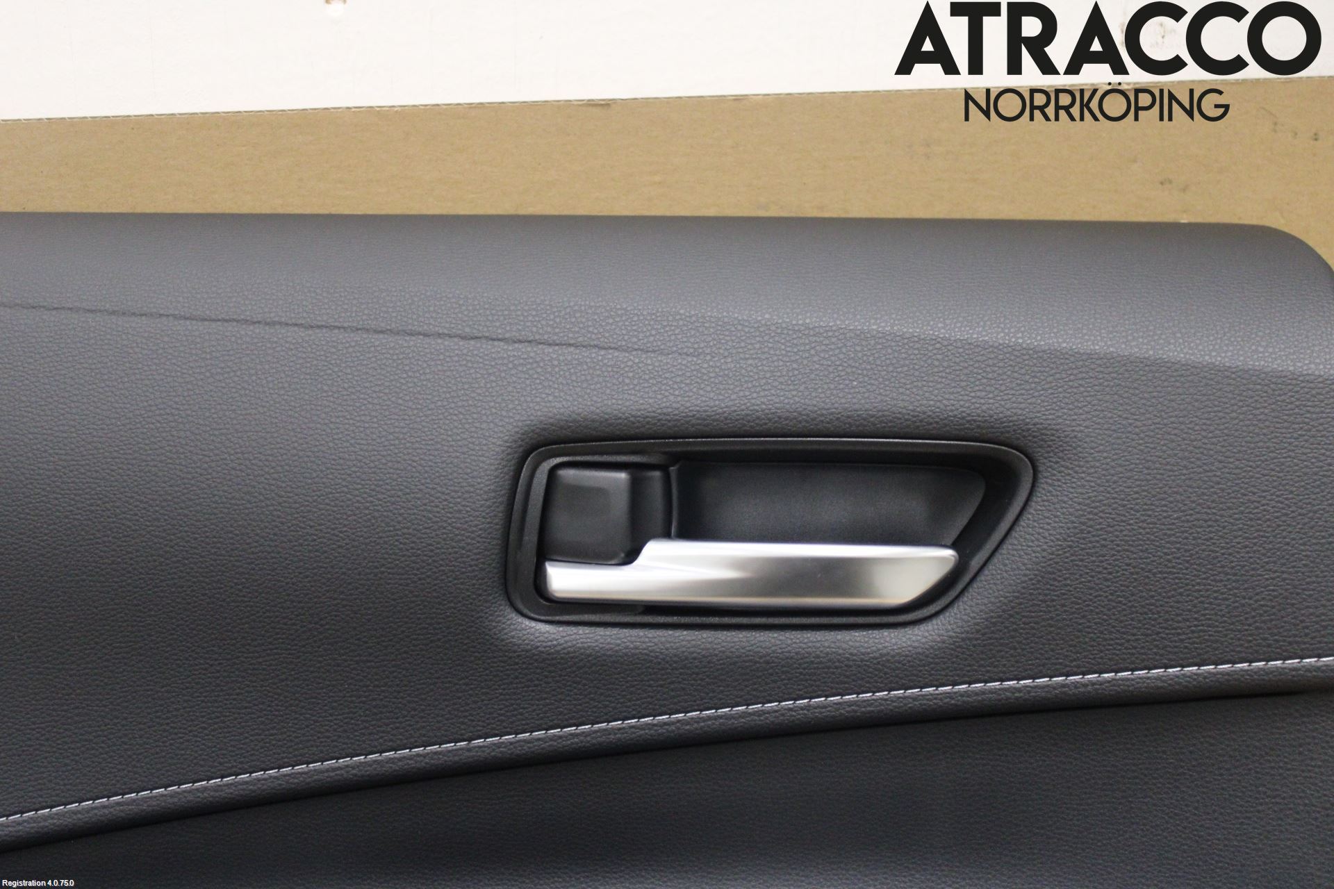 Toyota COROLLA 19- Dörrklädsel Vä