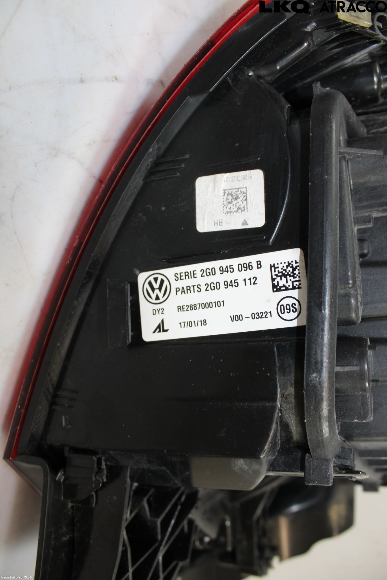 Volkswagen VW POLO VI 18->> Bakljus Höger