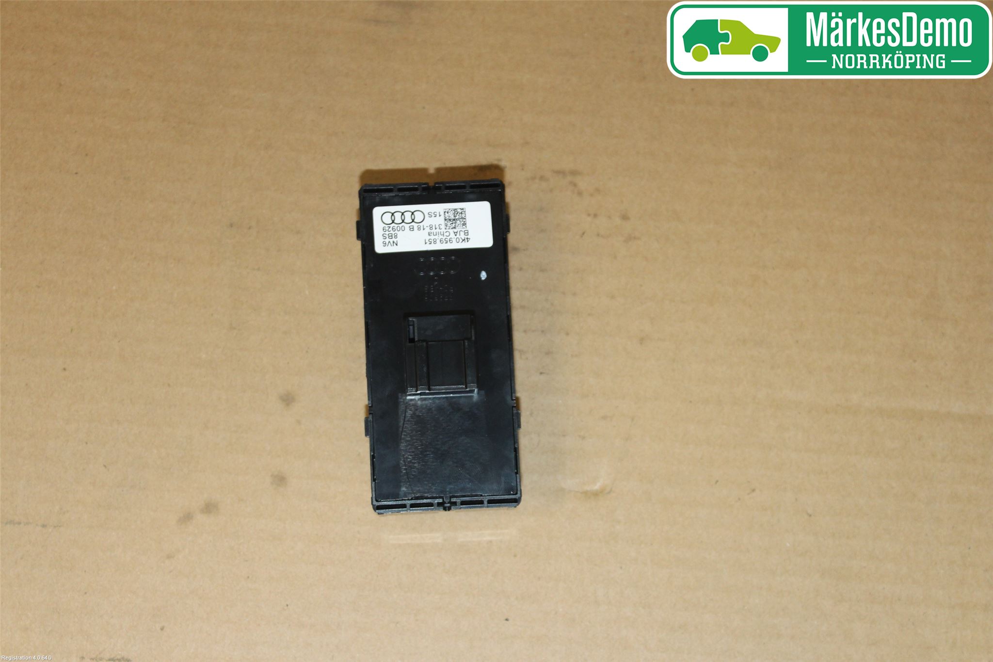 Audi A6 F2/C8 19- Strömställare Elhiss