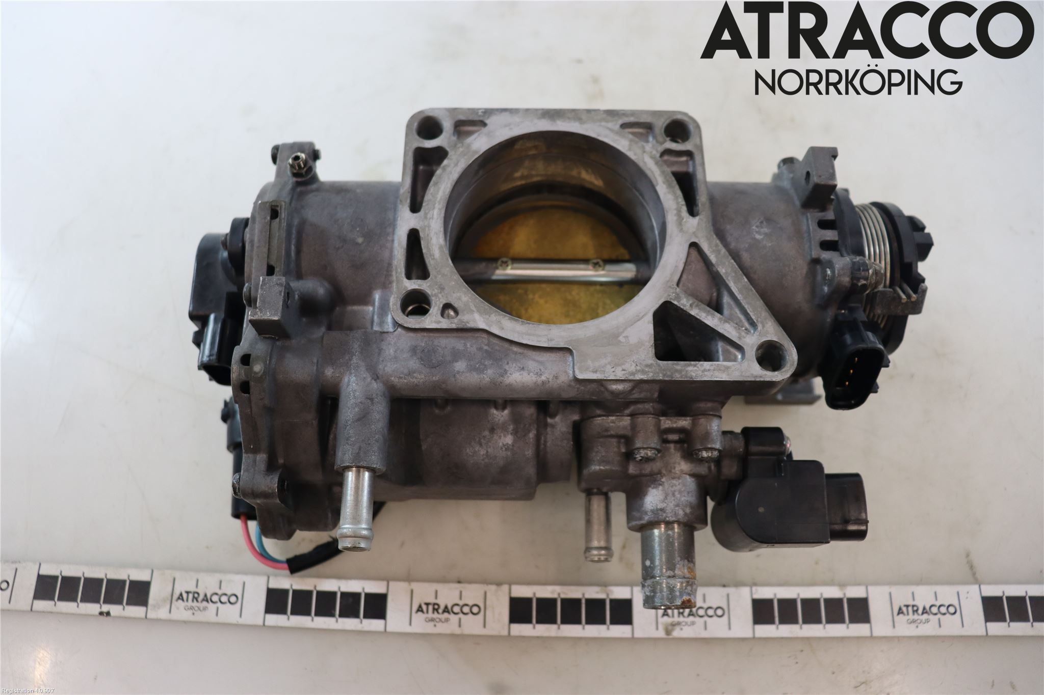 Jaguar XJ X308        98-02 Injspjällhus