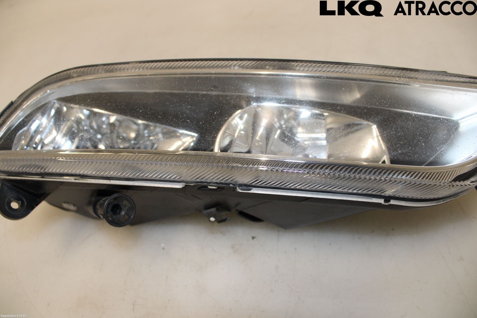 Volkswagen VW PASSAT 11-14 Dimljus-Varselljus Fram