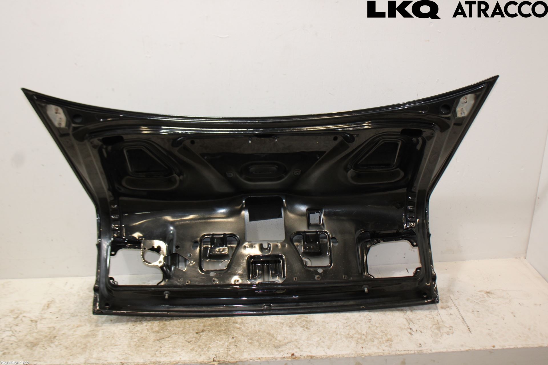 Audi A8/S8 4D 94-02 Baklucka (Ej Med Ruta)