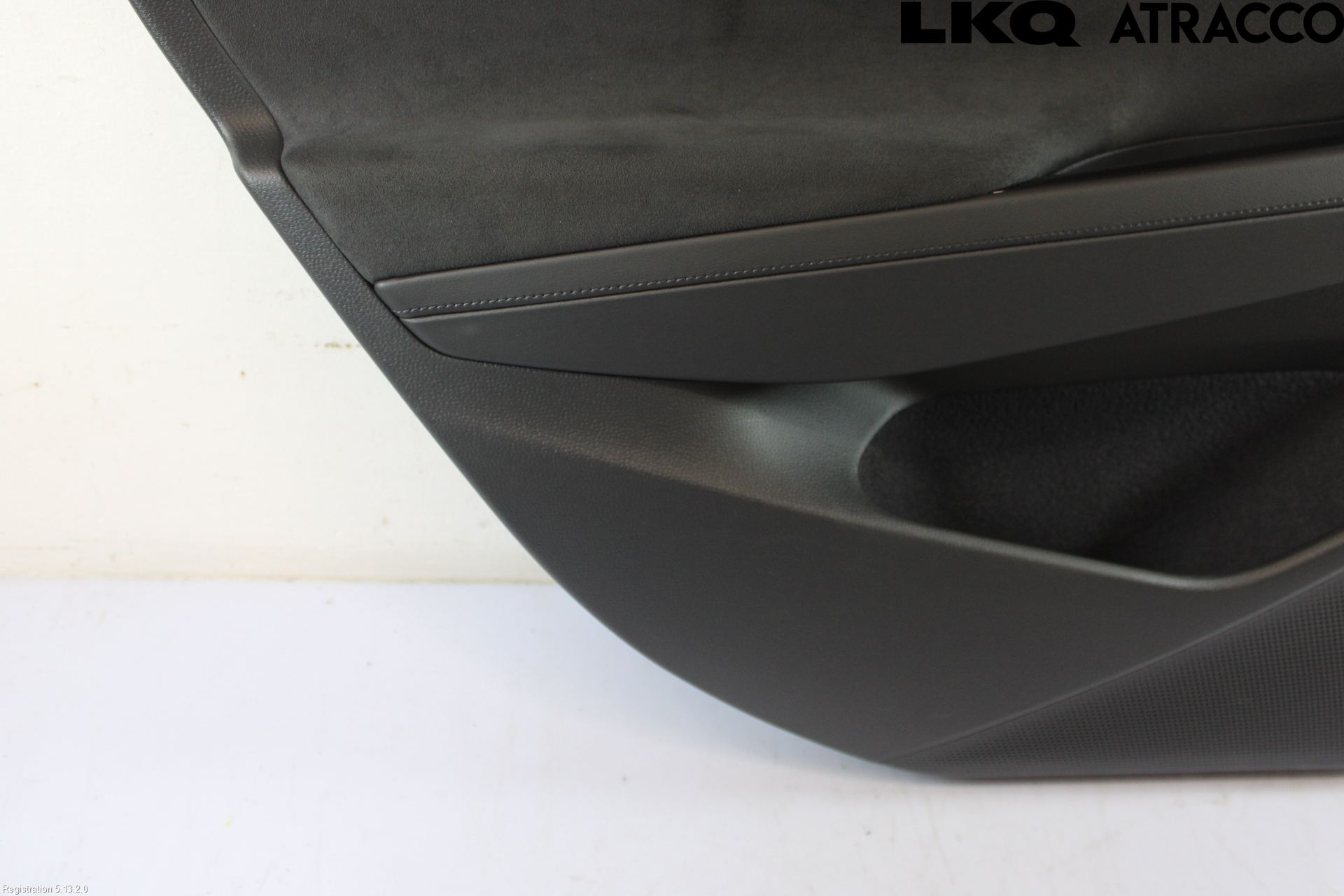Volkswagen VW ID.7/TOURER 24- Dörrklädsel Vä