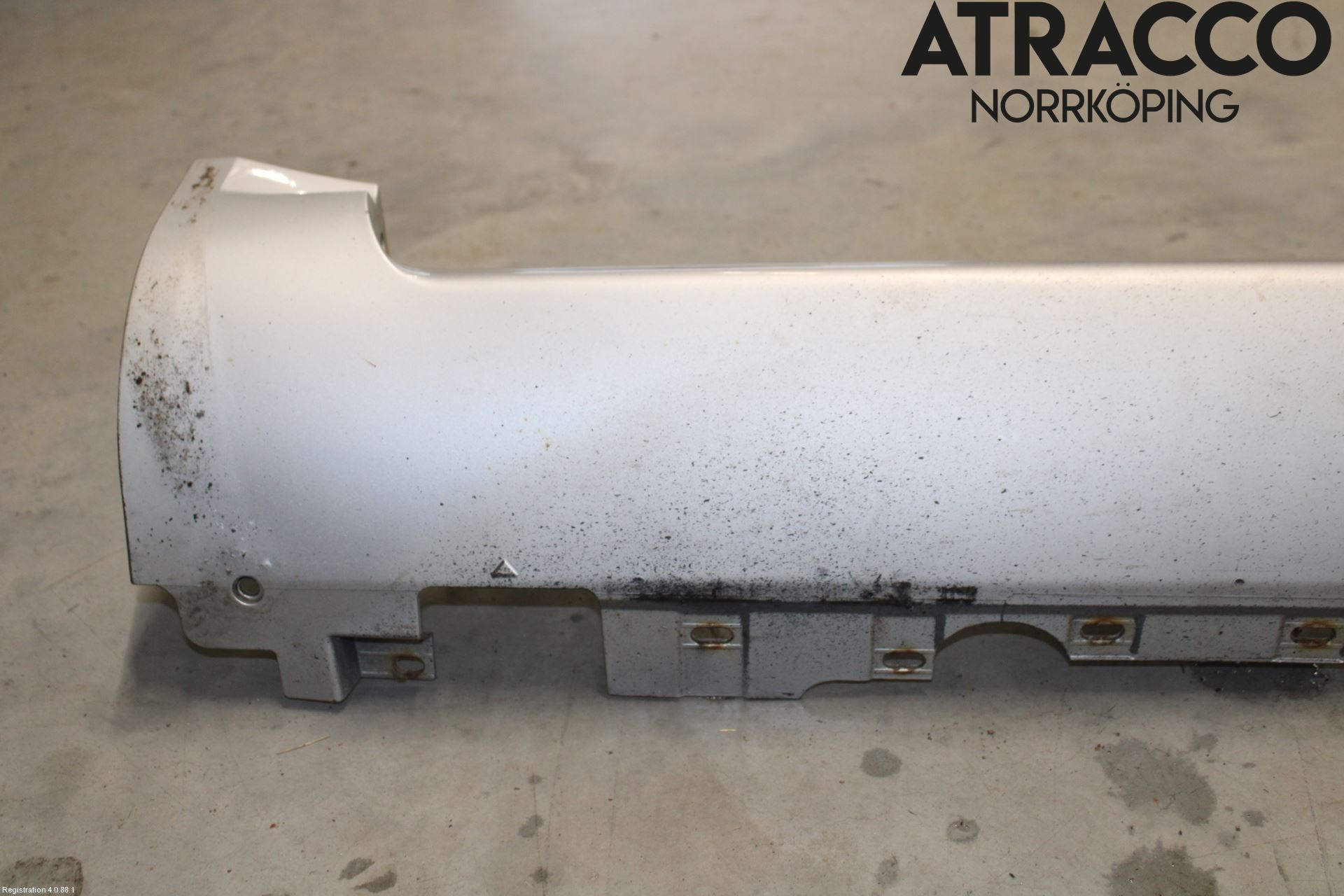 Audi A8/S8 4E  02-09 Sidokjol Vä