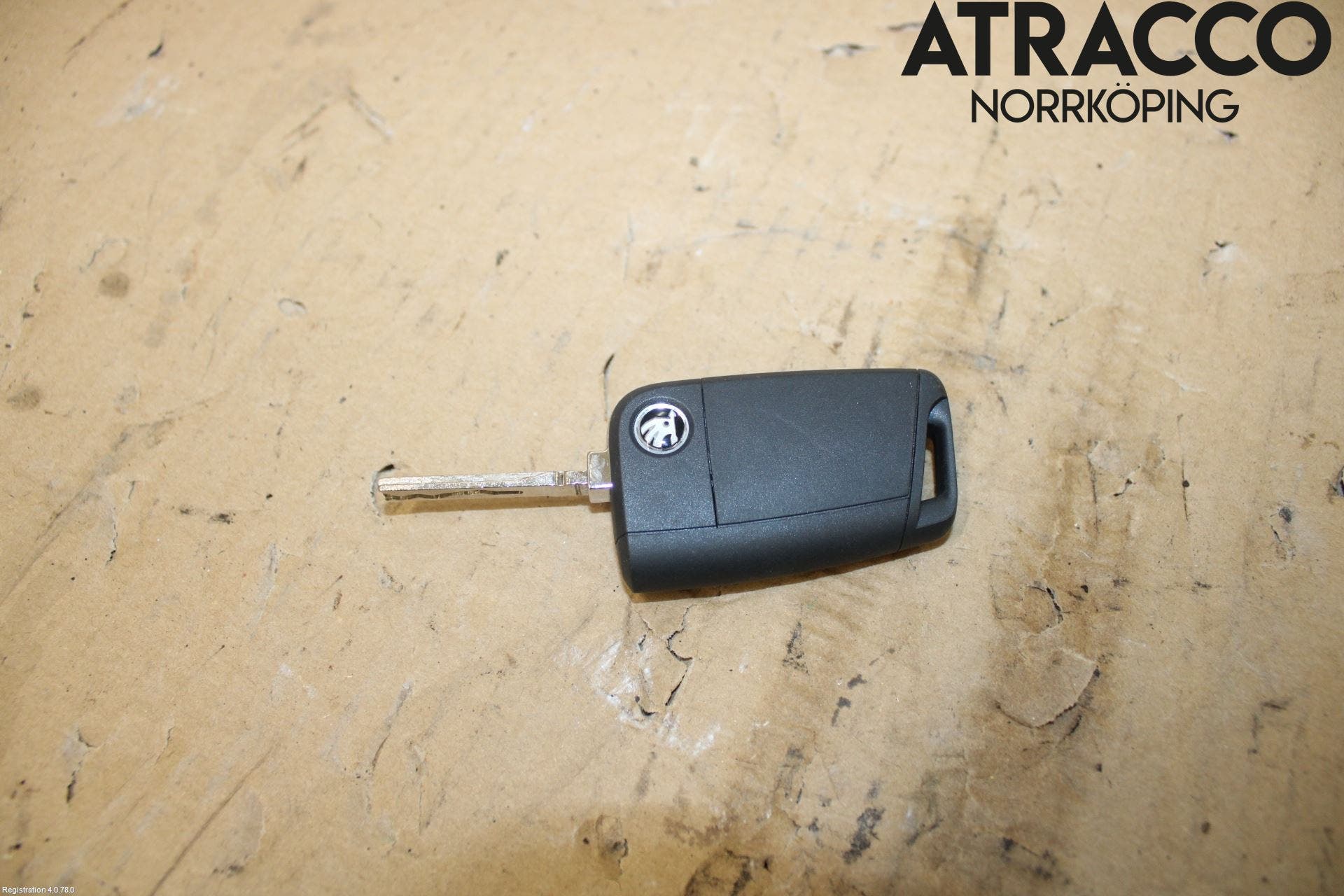 Skoda KAMIQ 20- Fjärrkontroll Larm-Centrallås