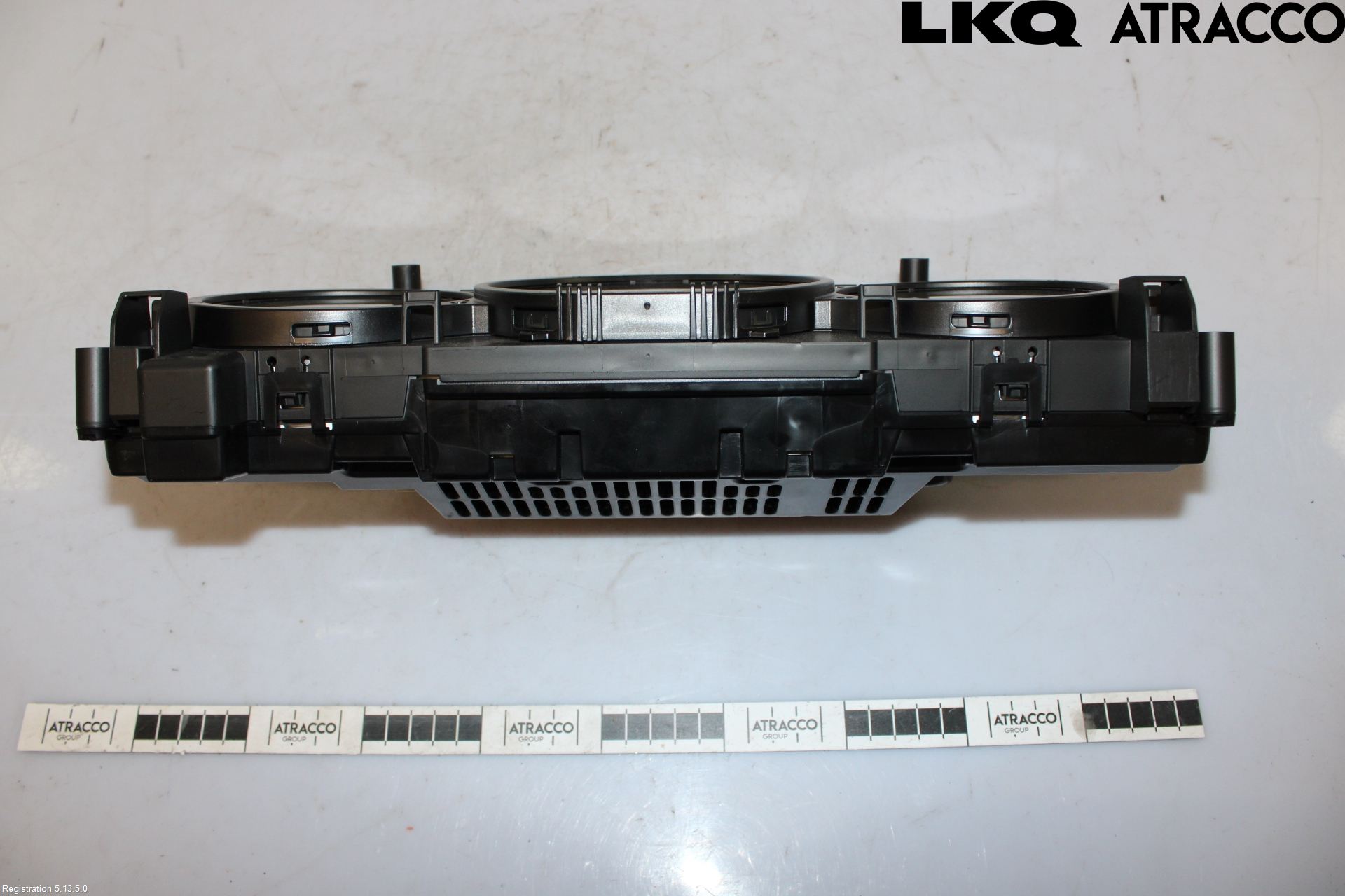 Mercedes-Benz MB C-KLASS (W204) 07-15 Instrument Komb