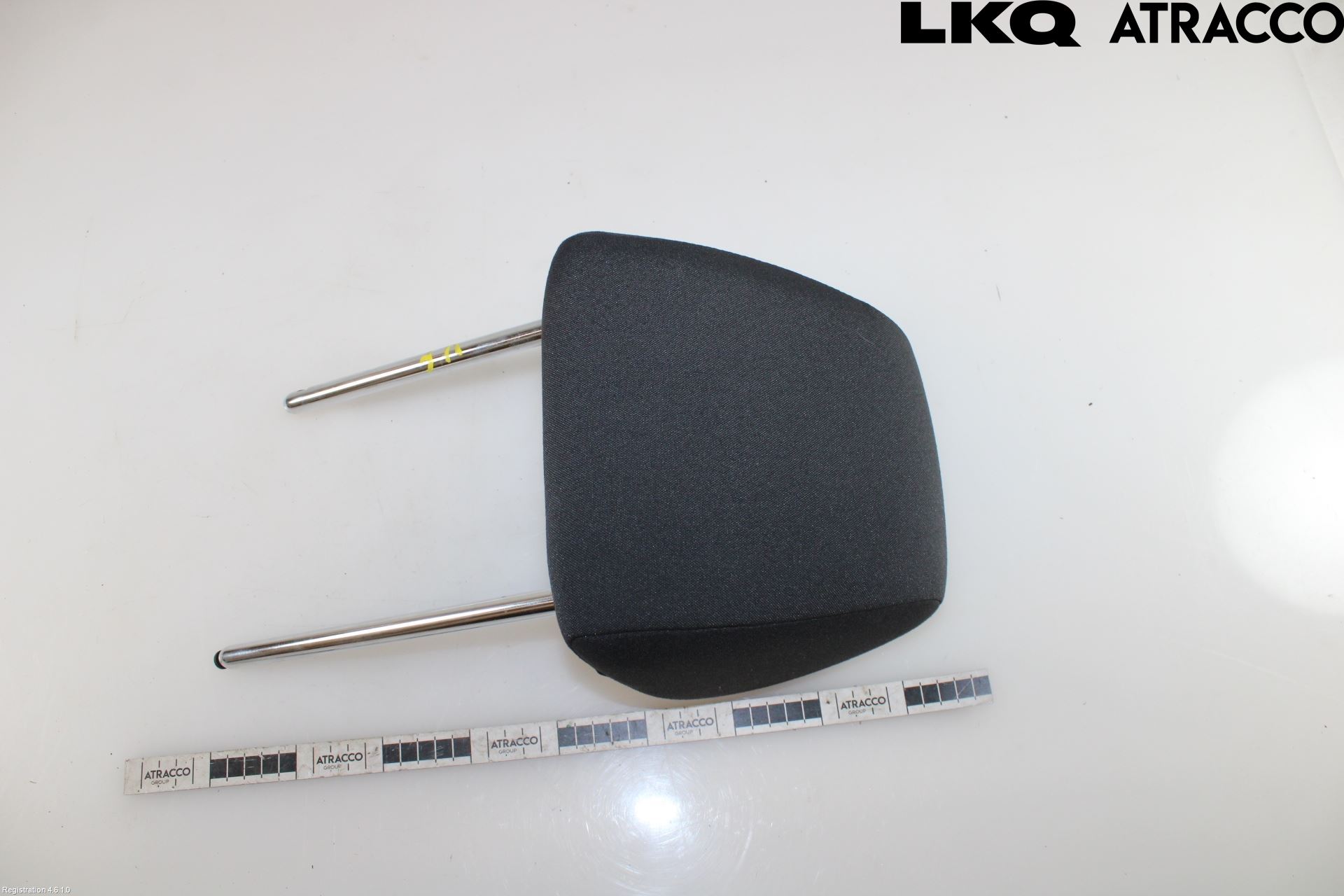 Volkswagen VW POLO 10-17 Inredning Nackstöd