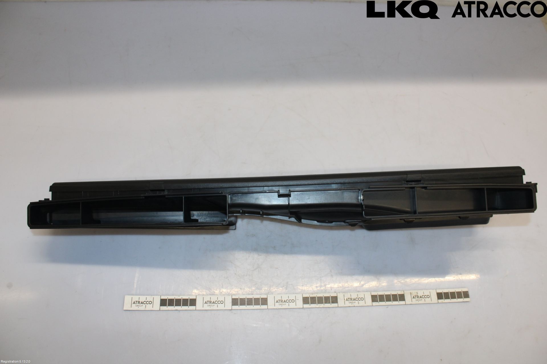 Volkswagen VW GOLF / E-GOLF VIII 20- Deflektor Plåt-Plast Kylning