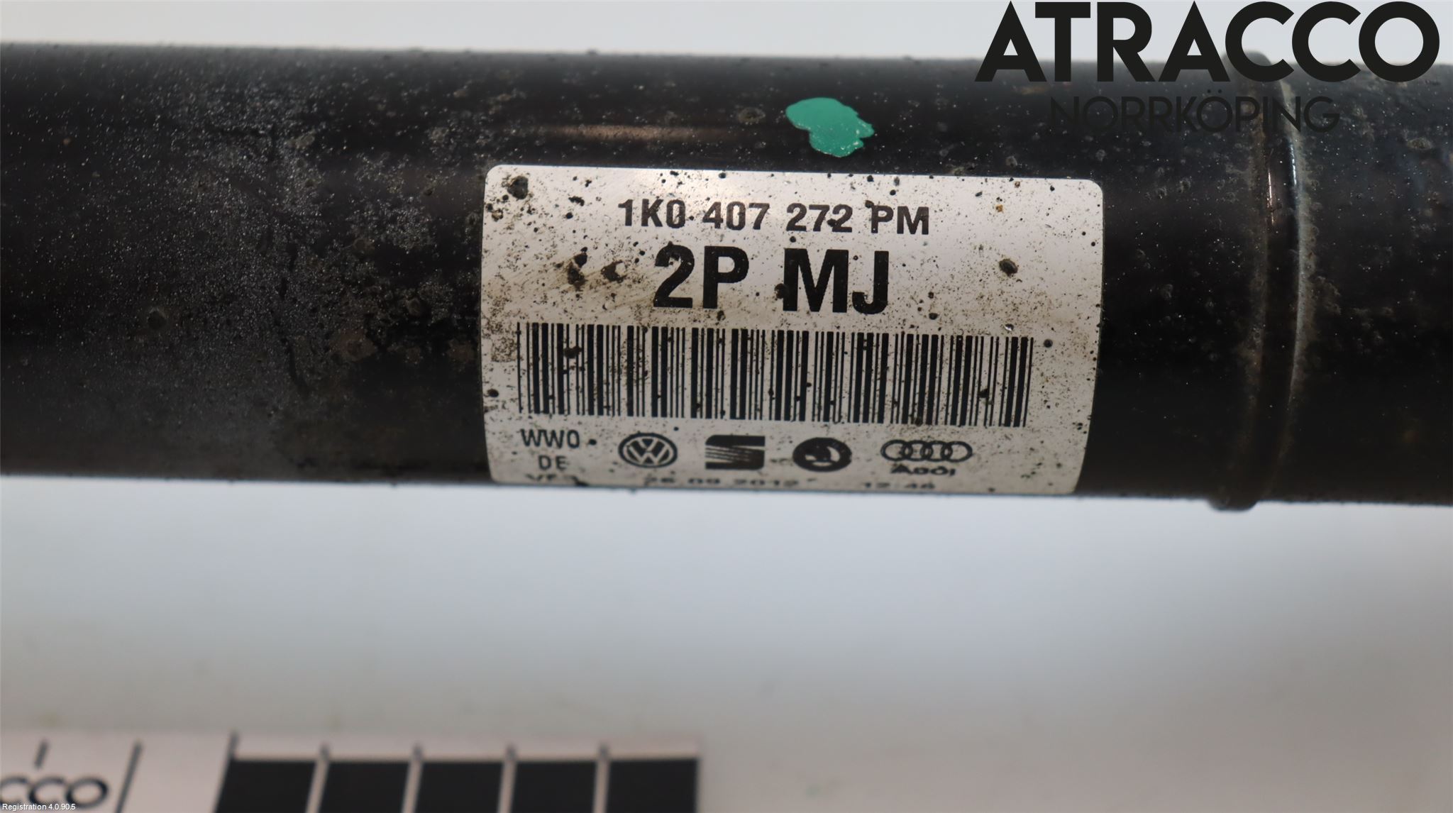 Volkswagen VW CADDY 11-15 Drivaxel Fram Höger