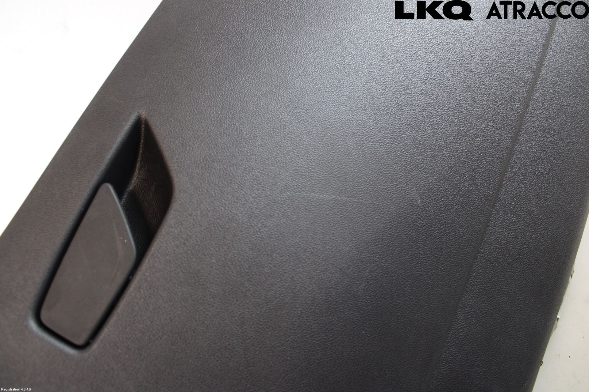 Skoda ENYAQ iV 21- Handskfack