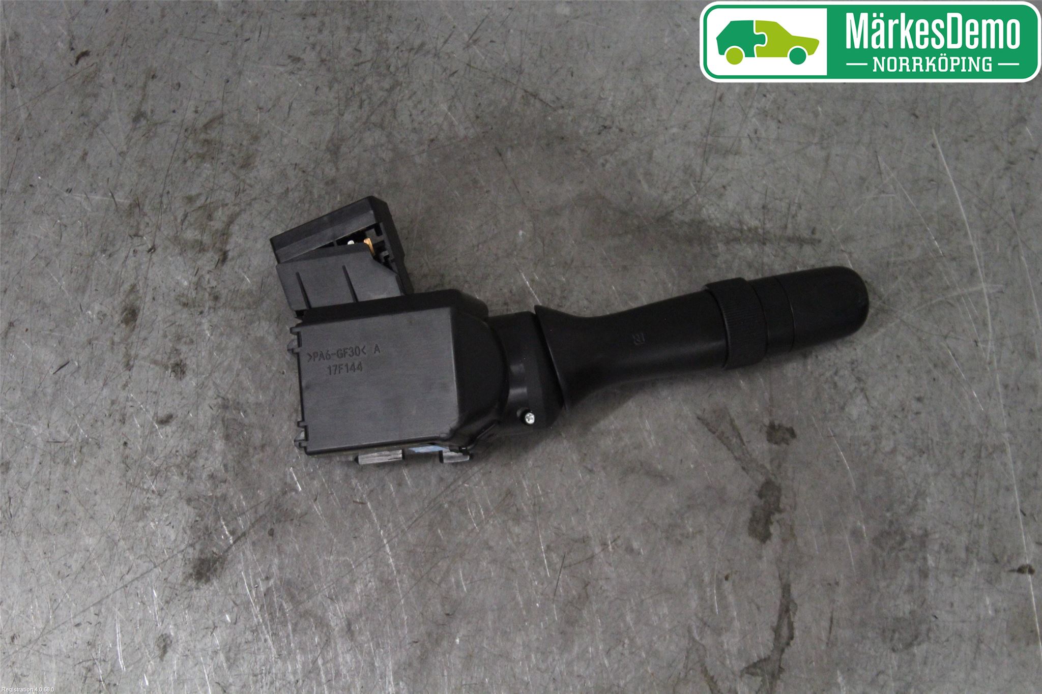 Toyota AVENSIS 09-15 Spak Torkar-Spolomk