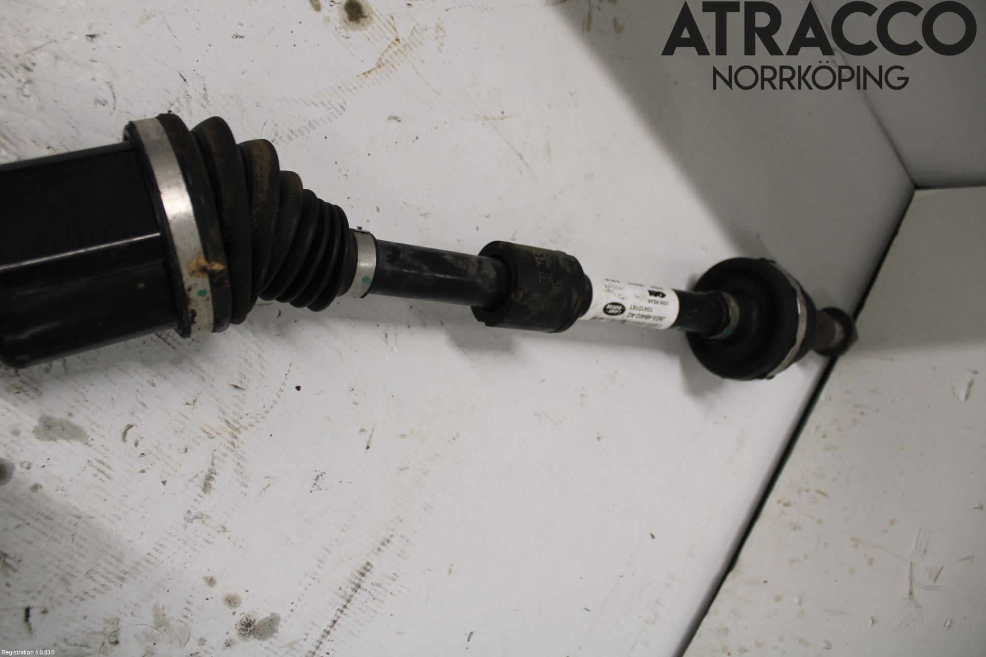 Jaguar I-PACE 18- Drivaxel Bak Höger