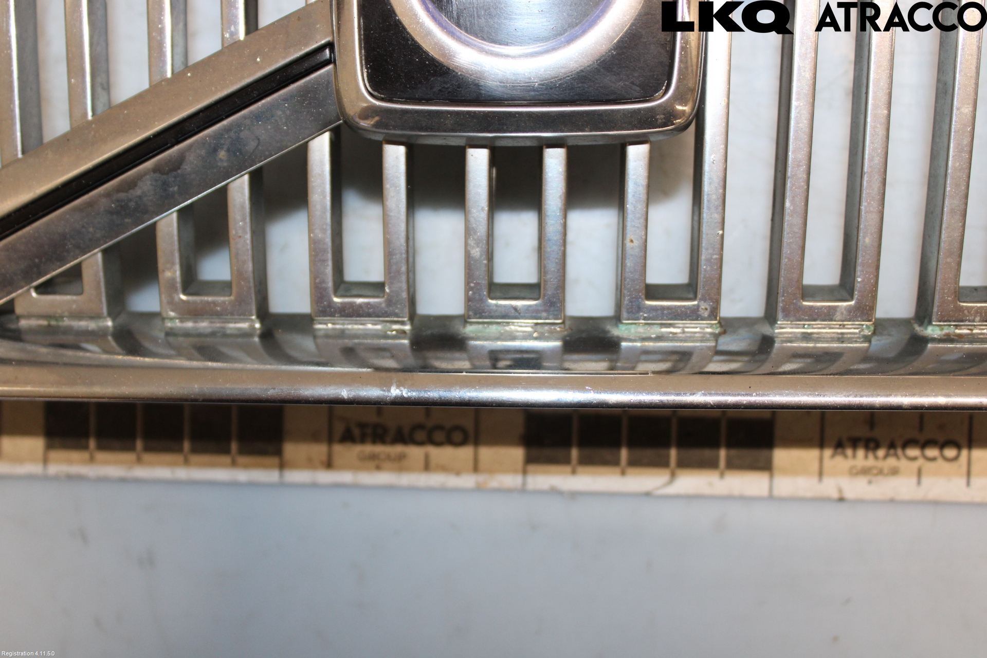Volvo V50 04-07 Grill Komp
