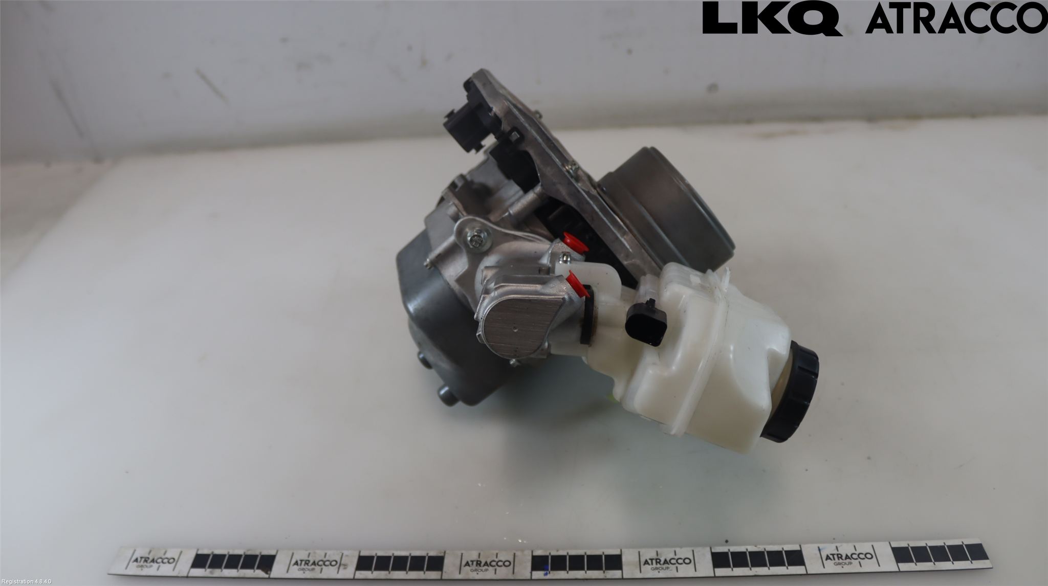 Volkswagen VW PASSAT 24- Bromsservo