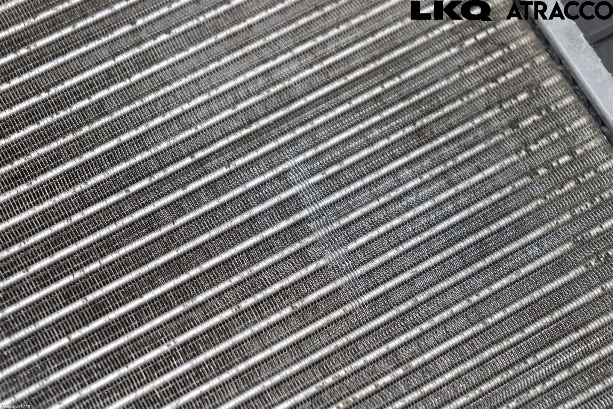 Volkswagen VW GOLF / E-GOLF VII 13-20 Kylare Man