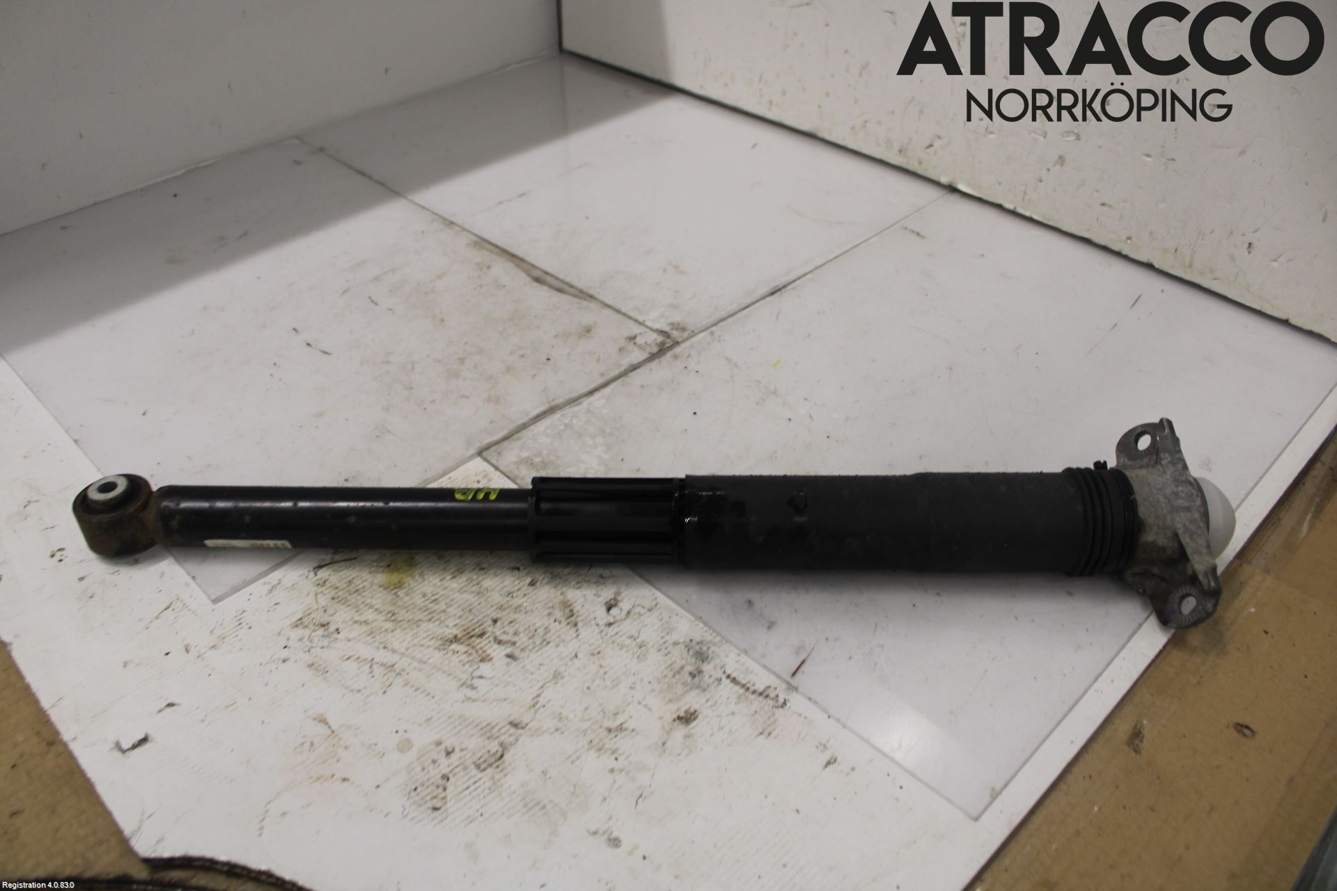 Seat LEON 13-20 Stötdämpare Bak