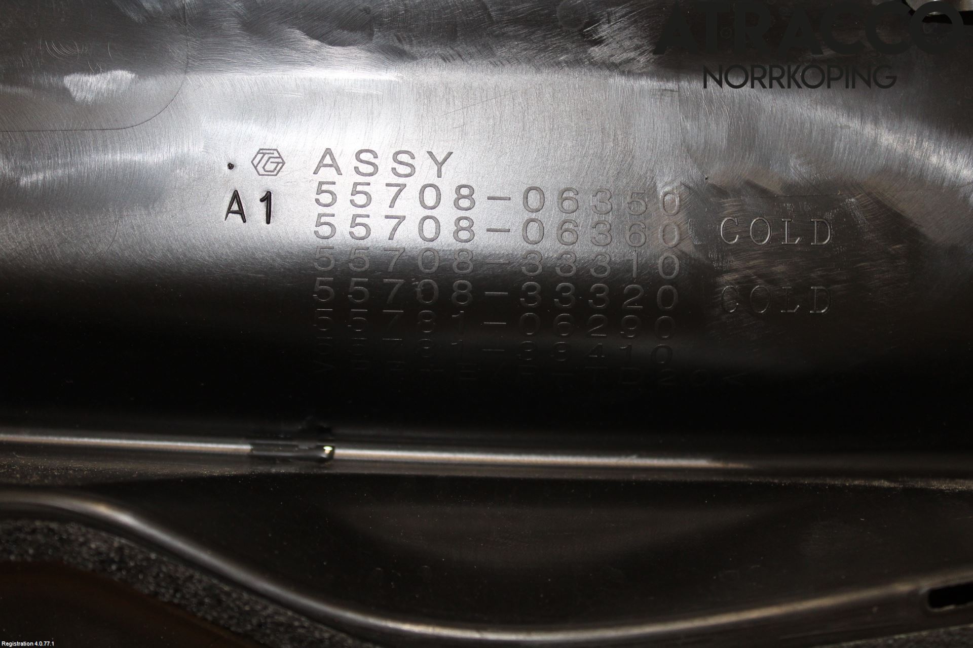 Lexus ES 250/300/330 Torpedplåt-Torpedplast