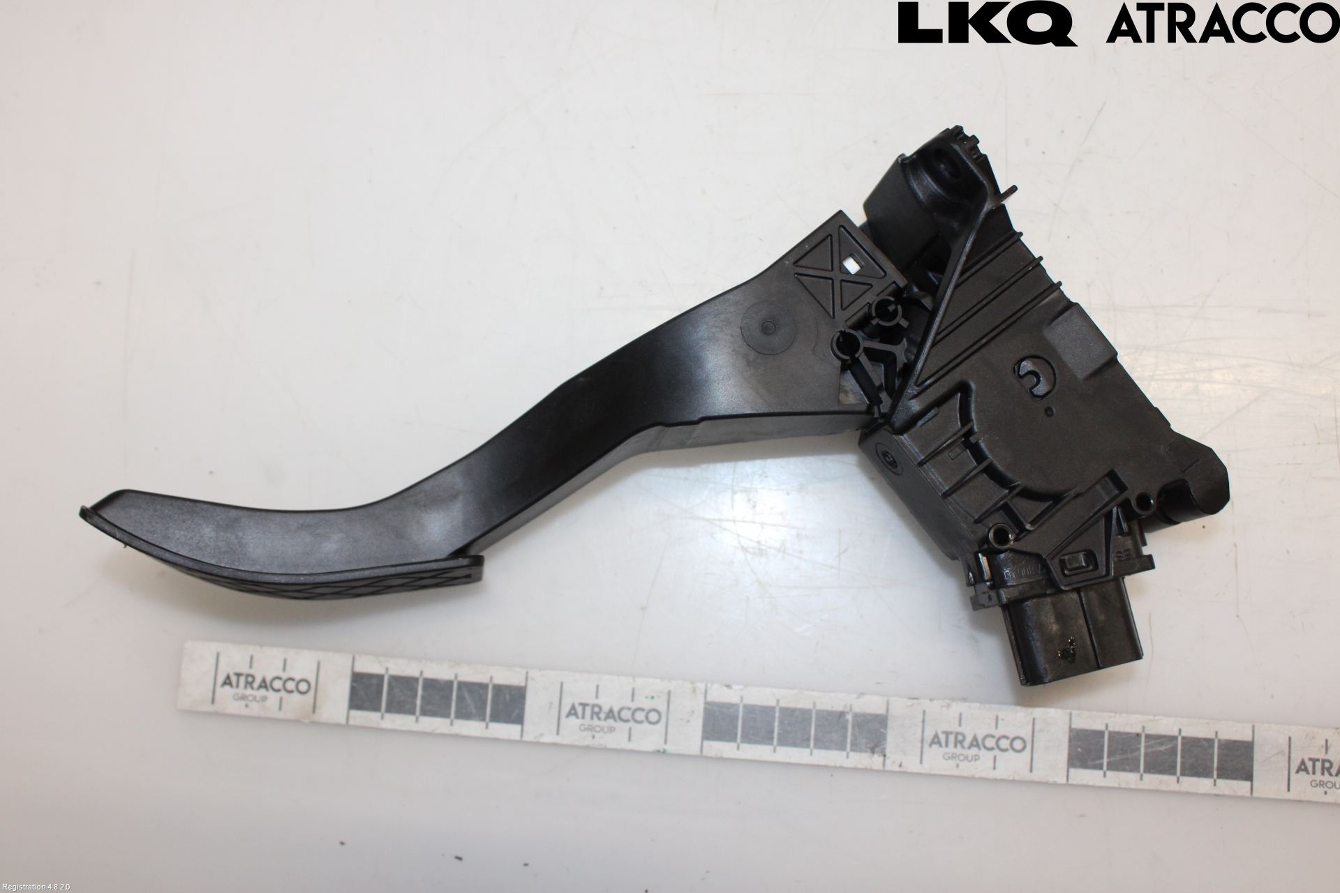 Volkswagen VW TRANSP/CARAVELLE (T7) 22-24 Gaspedal