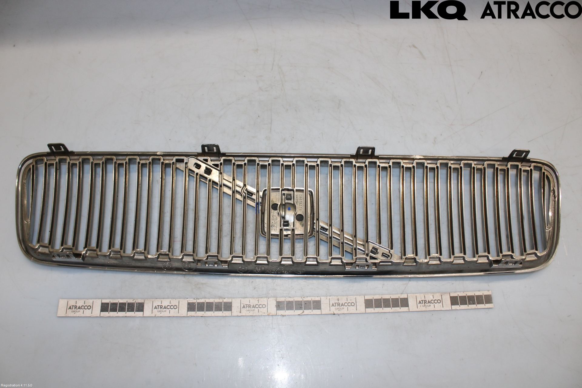 Volvo V50 04-07 Grill Komp