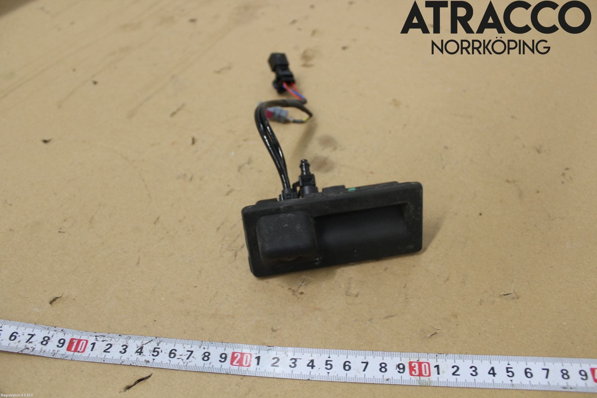 Volkswagen VW TIGUAN 16-24 Bakluckehandtag