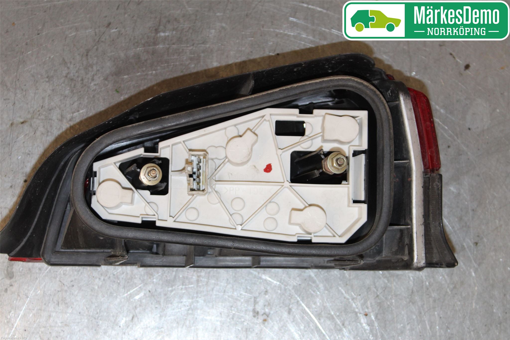 Peugeot 106     92-95 Bakljus Vänster
