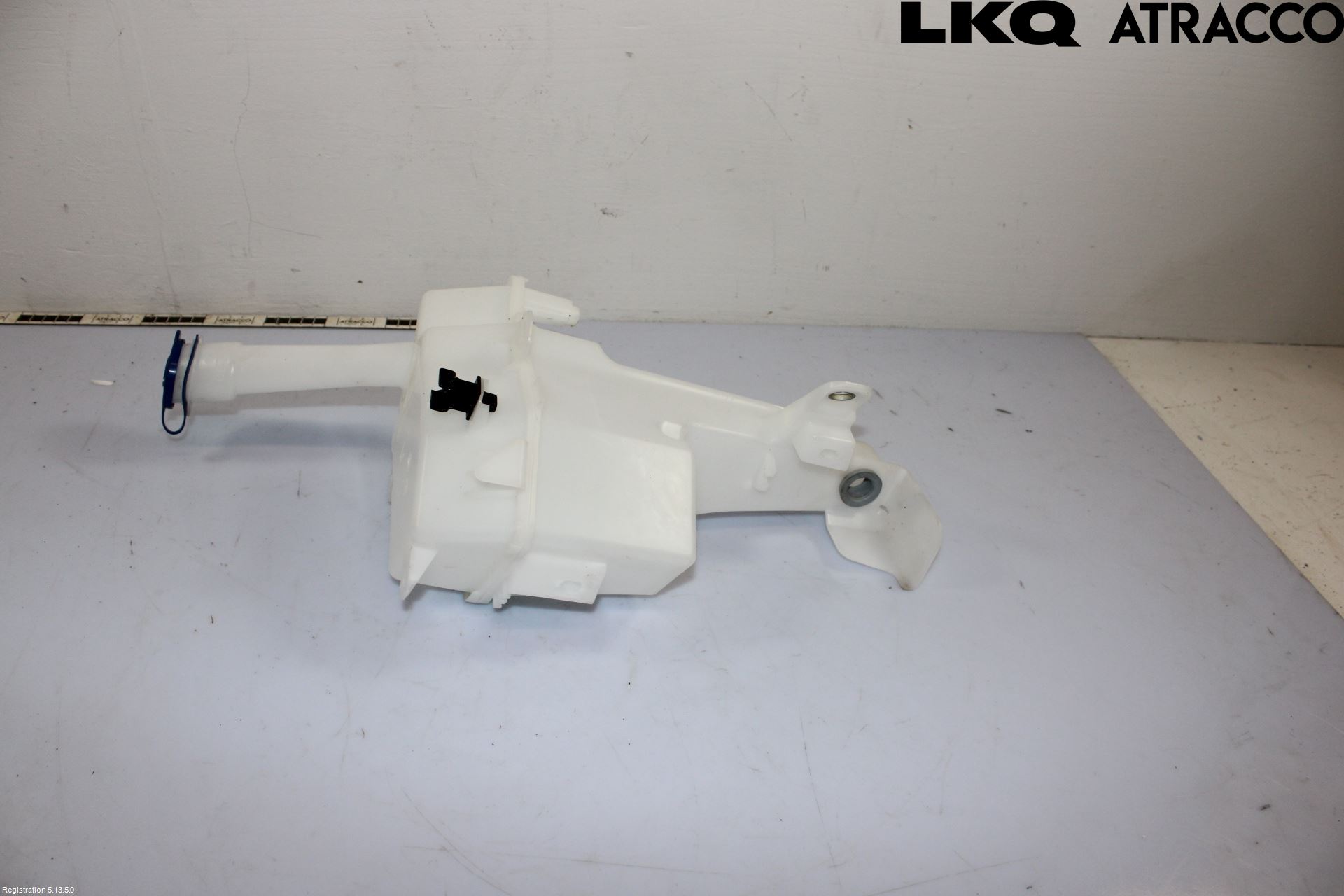 Toyota YARIS XP21 20- Spolartank Vindruta