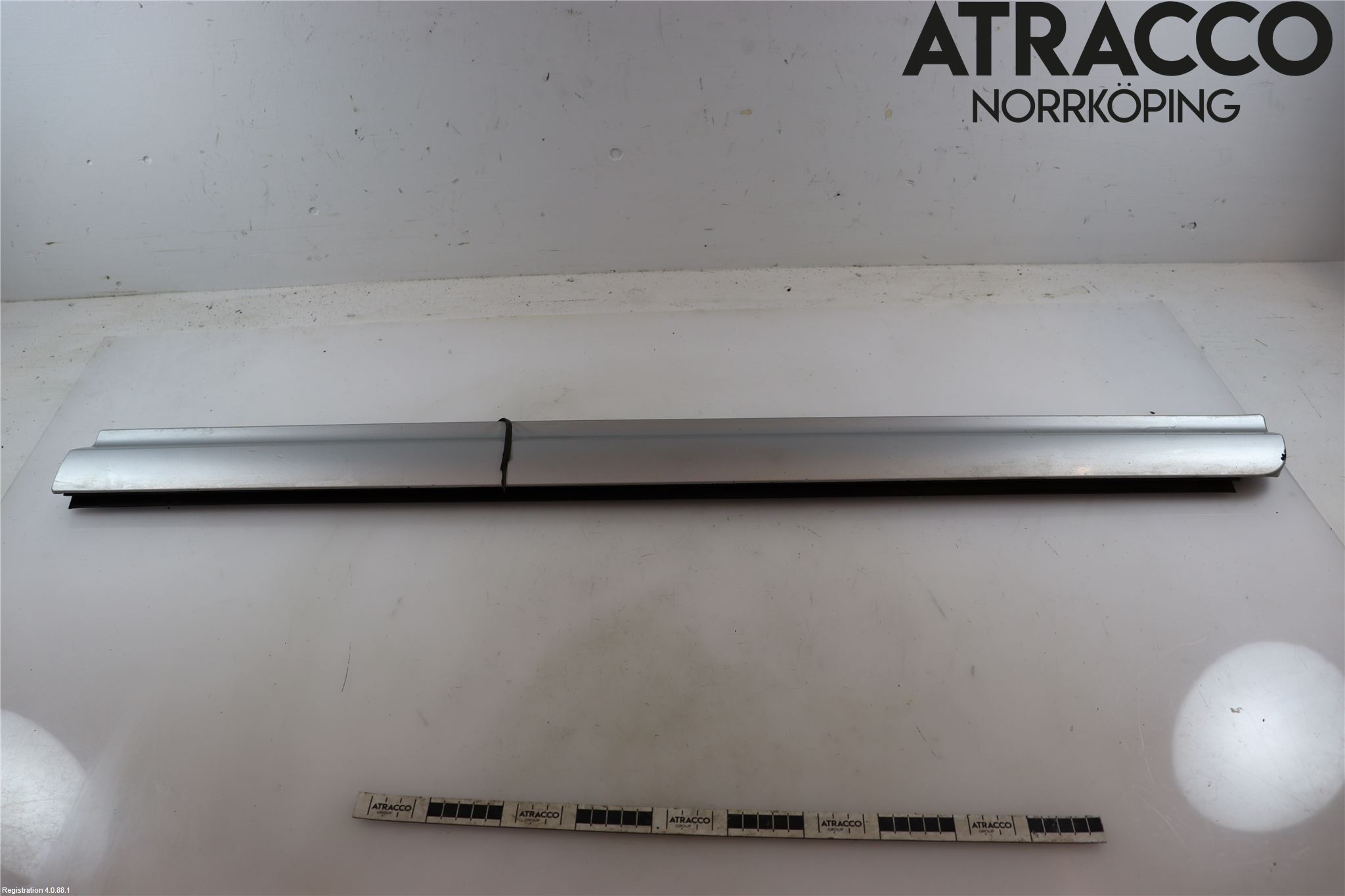 Audi A8/S8 4E  02-09 Dörr Dekorlist Fram Hö