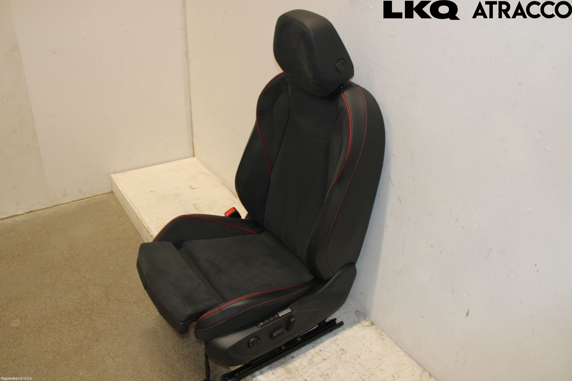 Volkswagen VW ID.7/TOURER 24- Inredning Stol Fram Vä