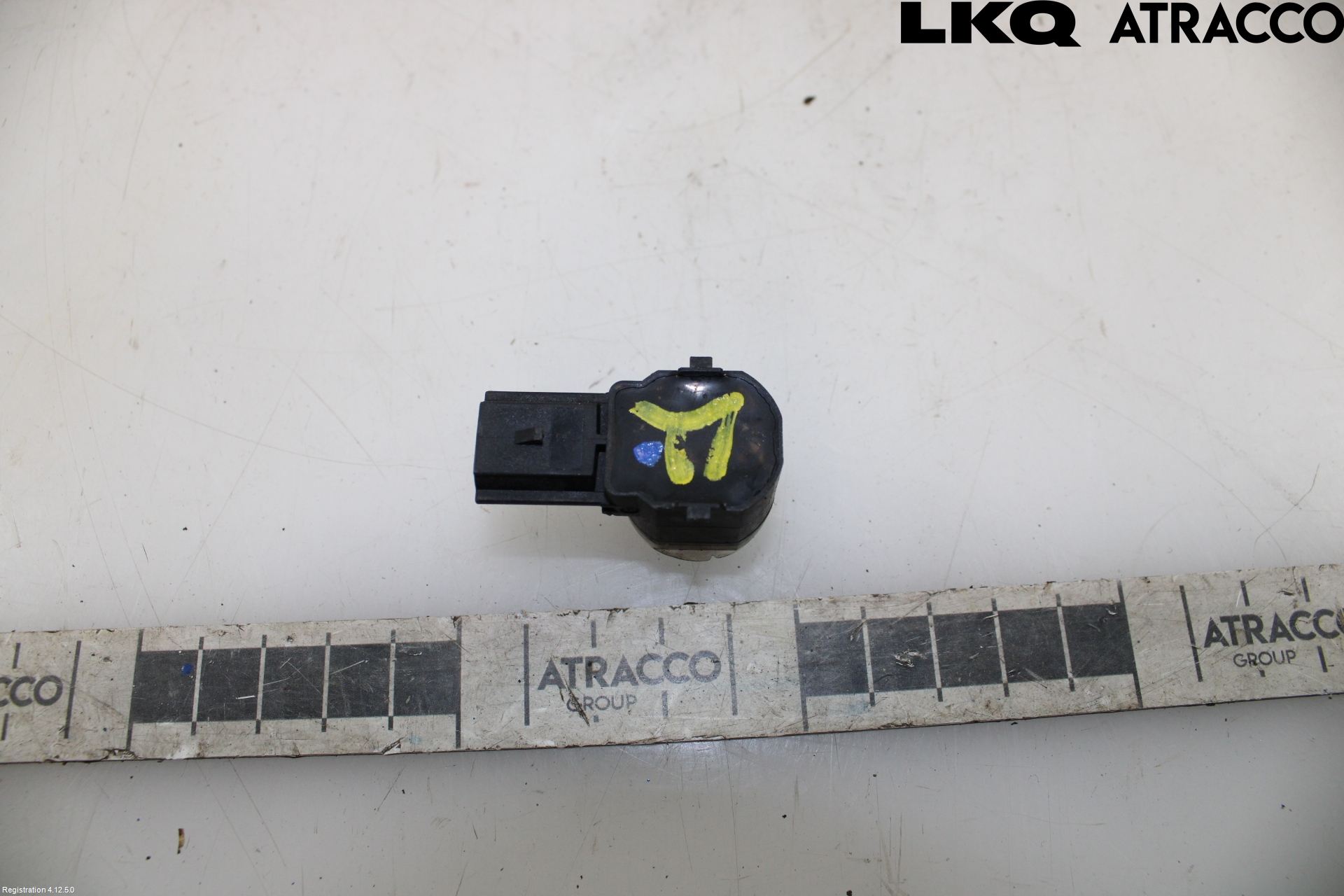 Ford MONDEO 15-22 Parkeringshjälp Frontsensor