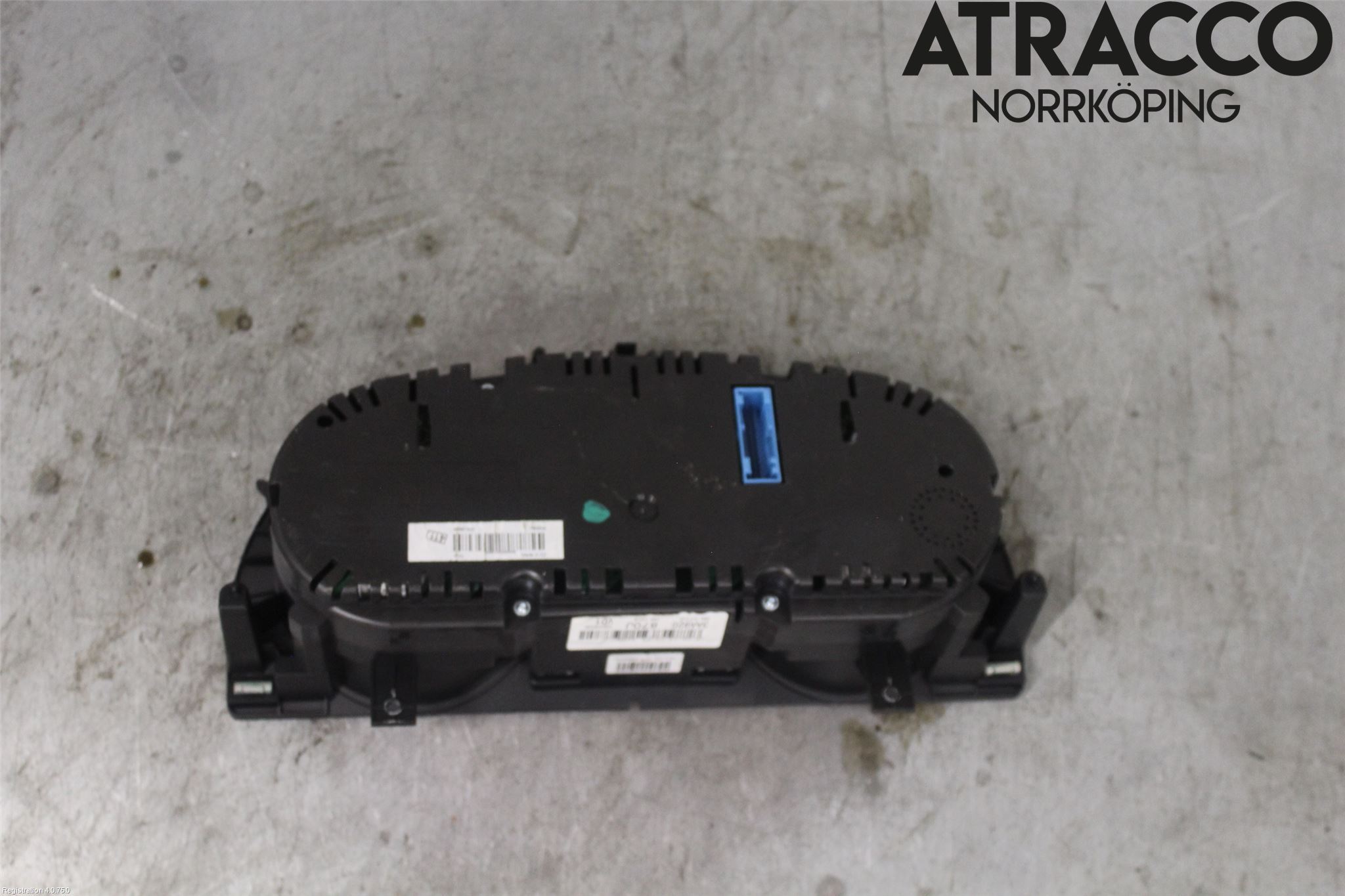 Volkswagen VW PASSAT 11-14 Instrument Komb