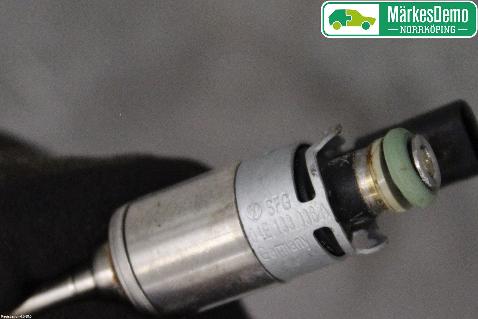 Volkswagen VW GOLF / E-GOLF VII 13-20 Injspridare