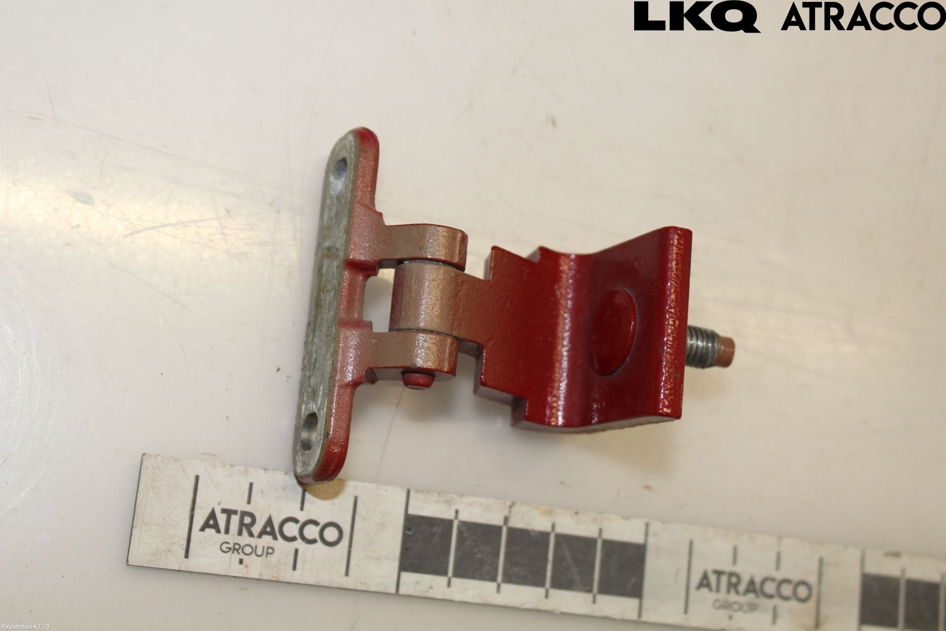 Skoda ENYAQ iV 21- Bakluckegångjärn Vä