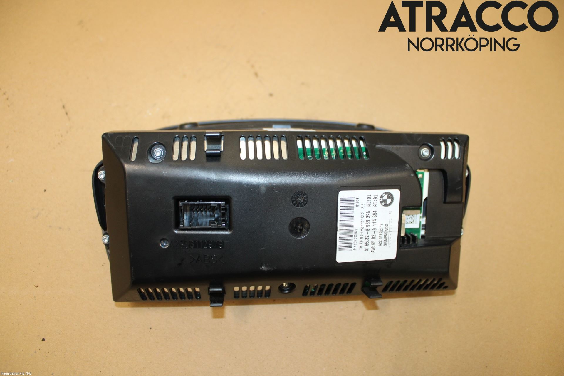 BMW 5 E60/61 Sed/Tou 02-10 Bildskärm