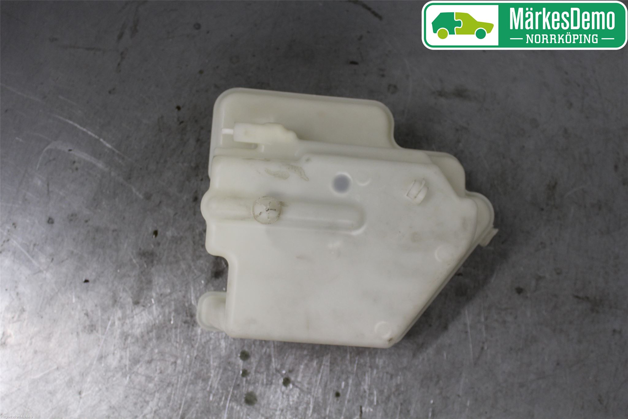 Mercedes-Benz MB B-KLASS (W245) 05-12 Spolartank Vindruta